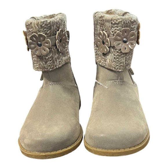 Rachel Stylish Tan  Boots with Knit Cuff & Side Zip Size 8 - Picture 1 of 7